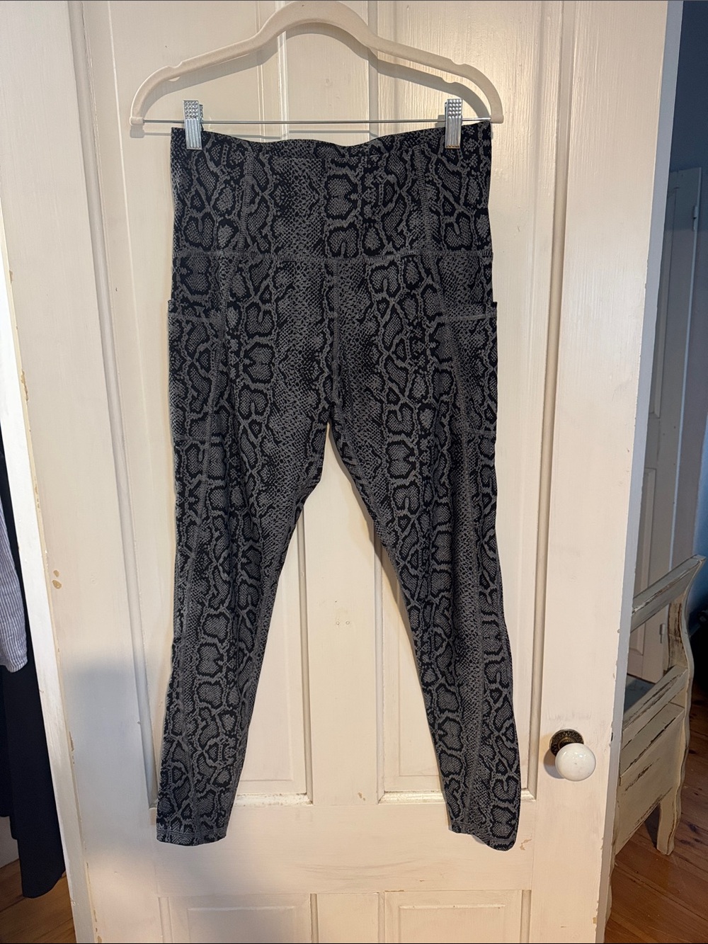 Champion Black and Gray Snake-Print Leggings